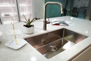 undermount kitchen sink