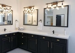 unique bathroom lighting